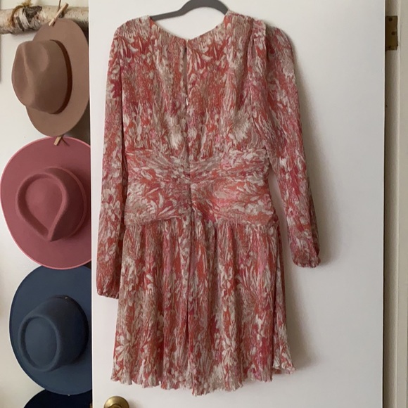 Astr - Picture 2 of 4